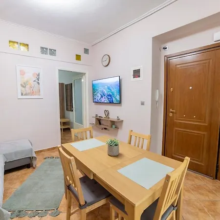 דירה Staycentral